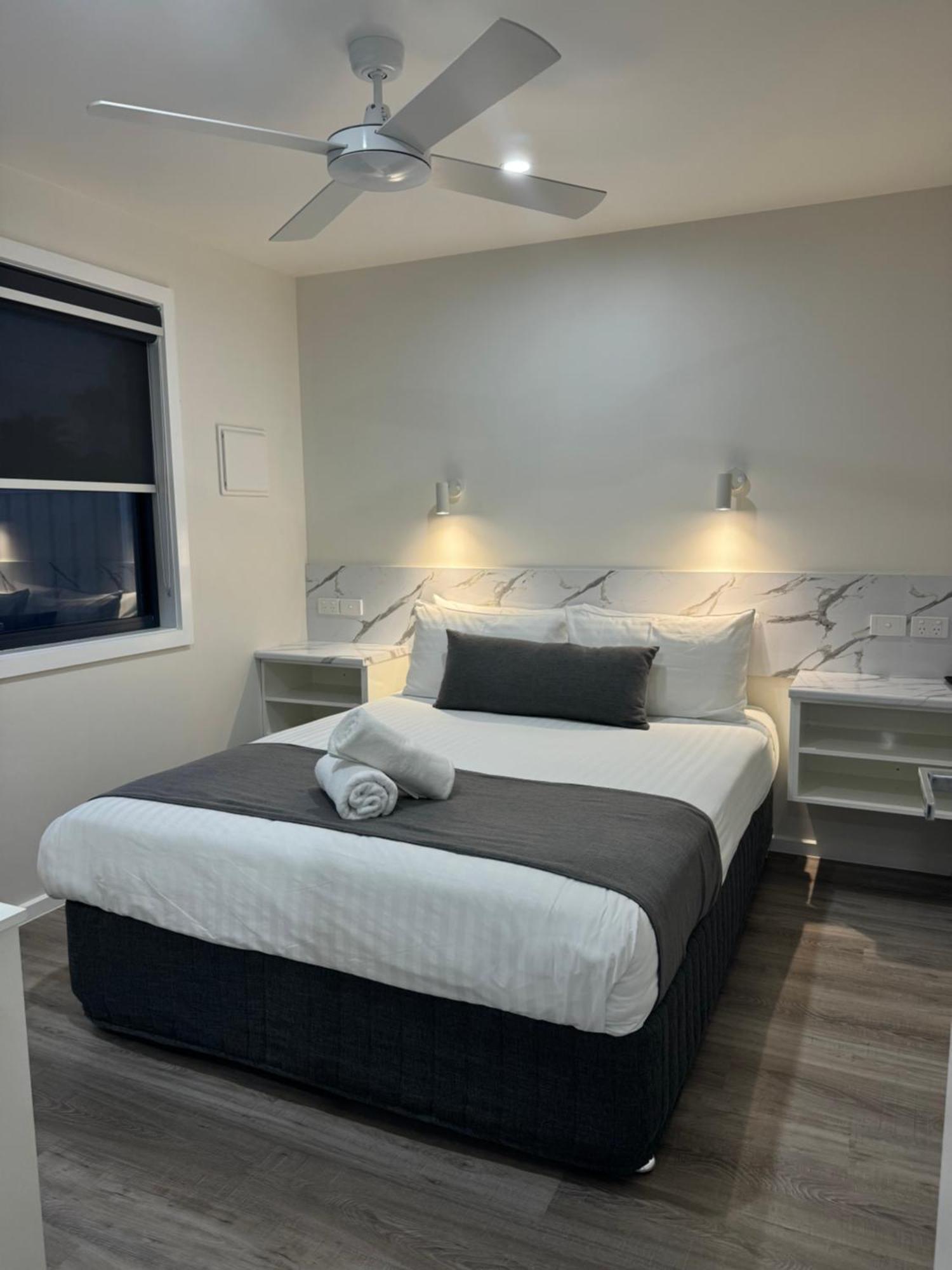 Lake Boga Caravan Park Exterior photo